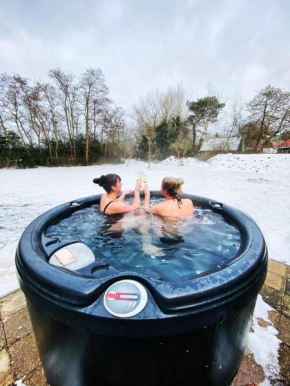 The island life texel met jacuzzi